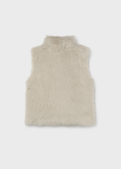 Gilet smanicato in pelo art.7.305-094 MAYORAL