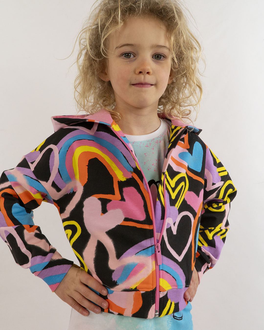 Felpa in cotone con cuori multicolor TUC TUC
