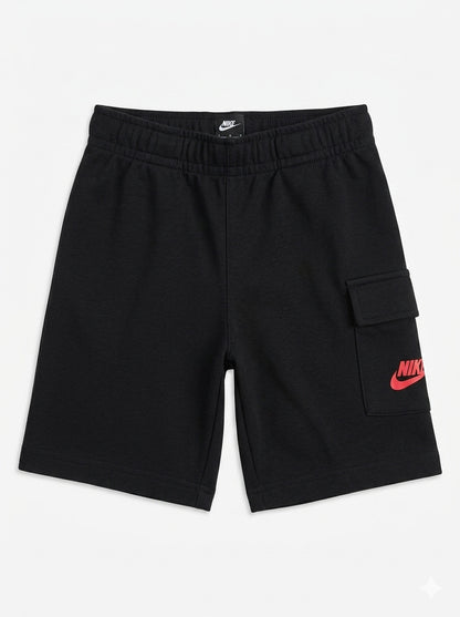 Completo 2 pz. con pantaloncino cargo NIKE
