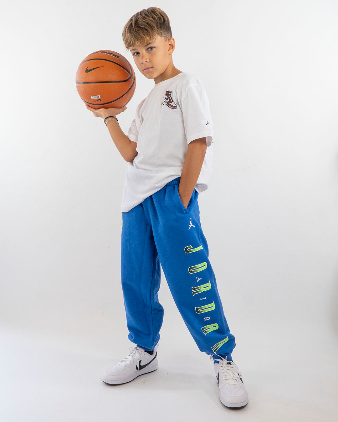 Pantalone felpato con scritta gommata JORDAN
