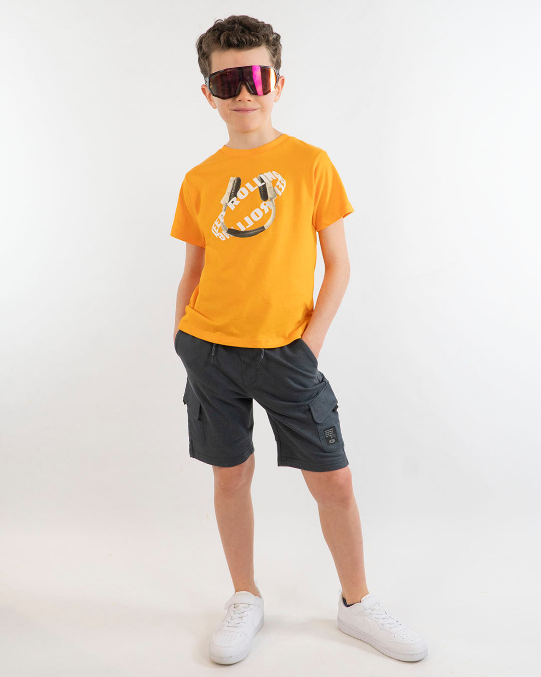T-shirt Keep rolling con cuffie  MAYORAL