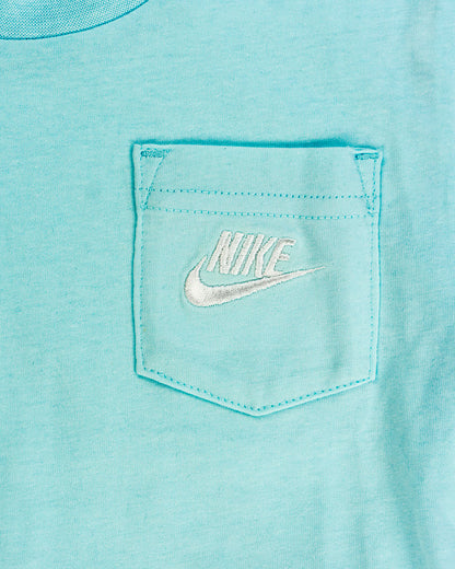 Completo 2 pz. con pantaloncino cargo NIKE