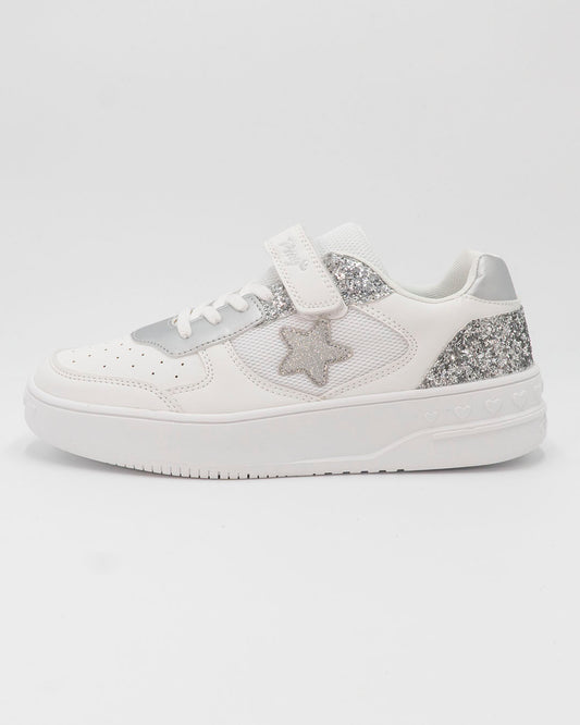 Scarpe in ecopelle con strass e strappo