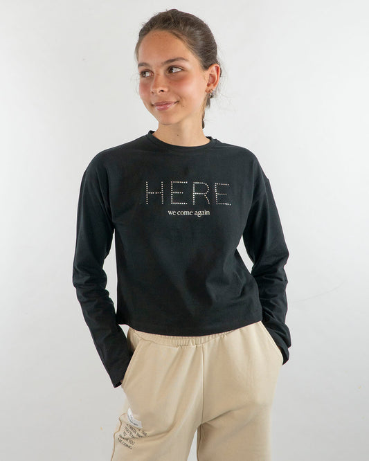 T-shirt manica lunga con scritta a borchiette I DO