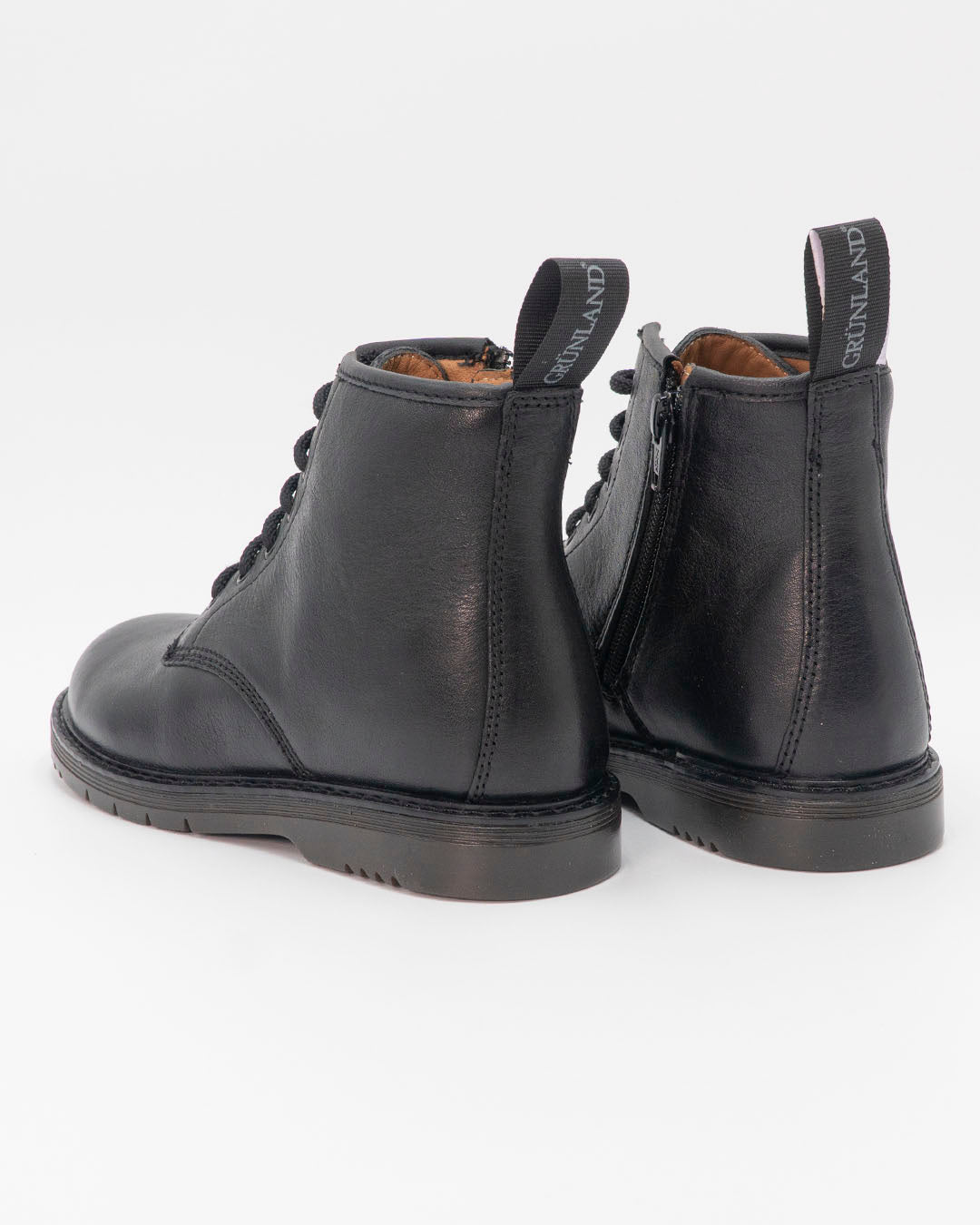 Anfibio in pelle con lacci e zip laterale GRUNLAND