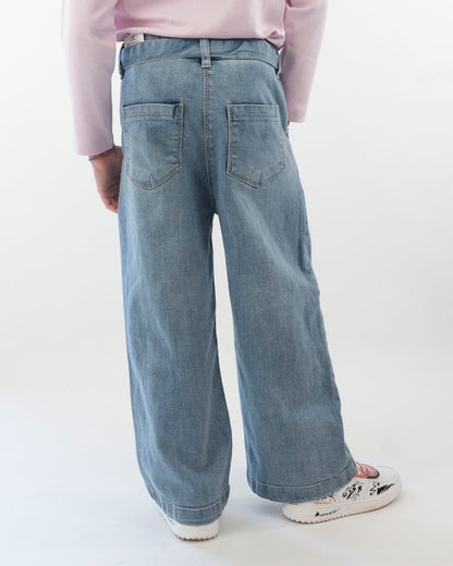 Jeans sfrangiato a zampa con cinturina I DO