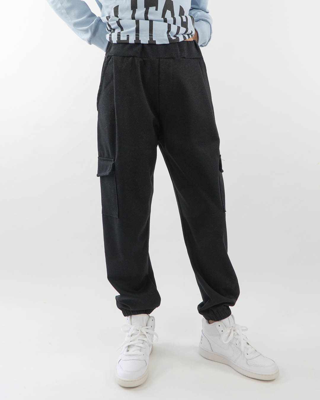 Pantaloni cargo in tessuto elasticizzato