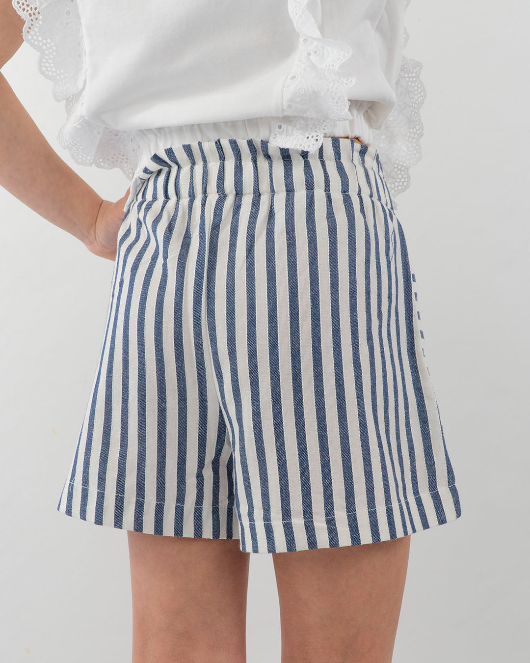 Pantaloni corti a righe