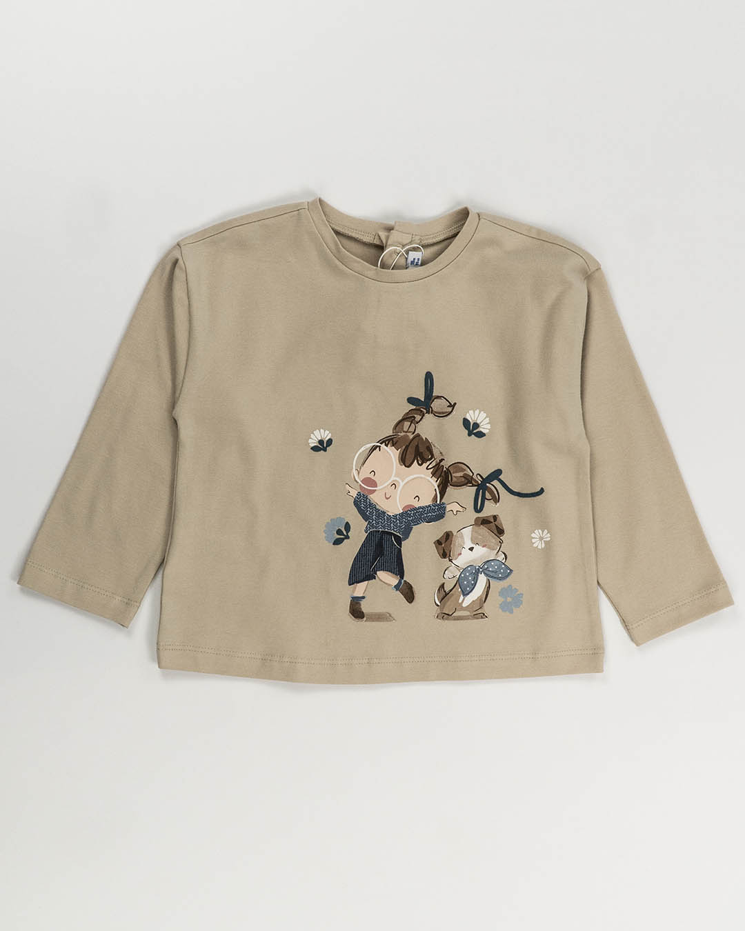 T-shirt manica lunga con bambina e cane MAYORAL