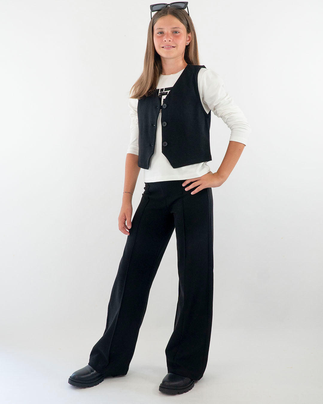 Completo di gilet e pantalone largo MAYORAL