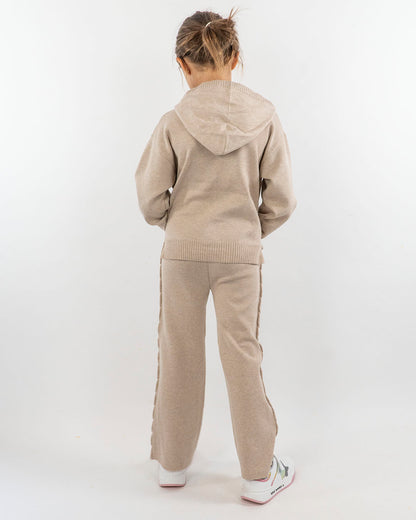 Completo in maglia con treccine MAYORAL