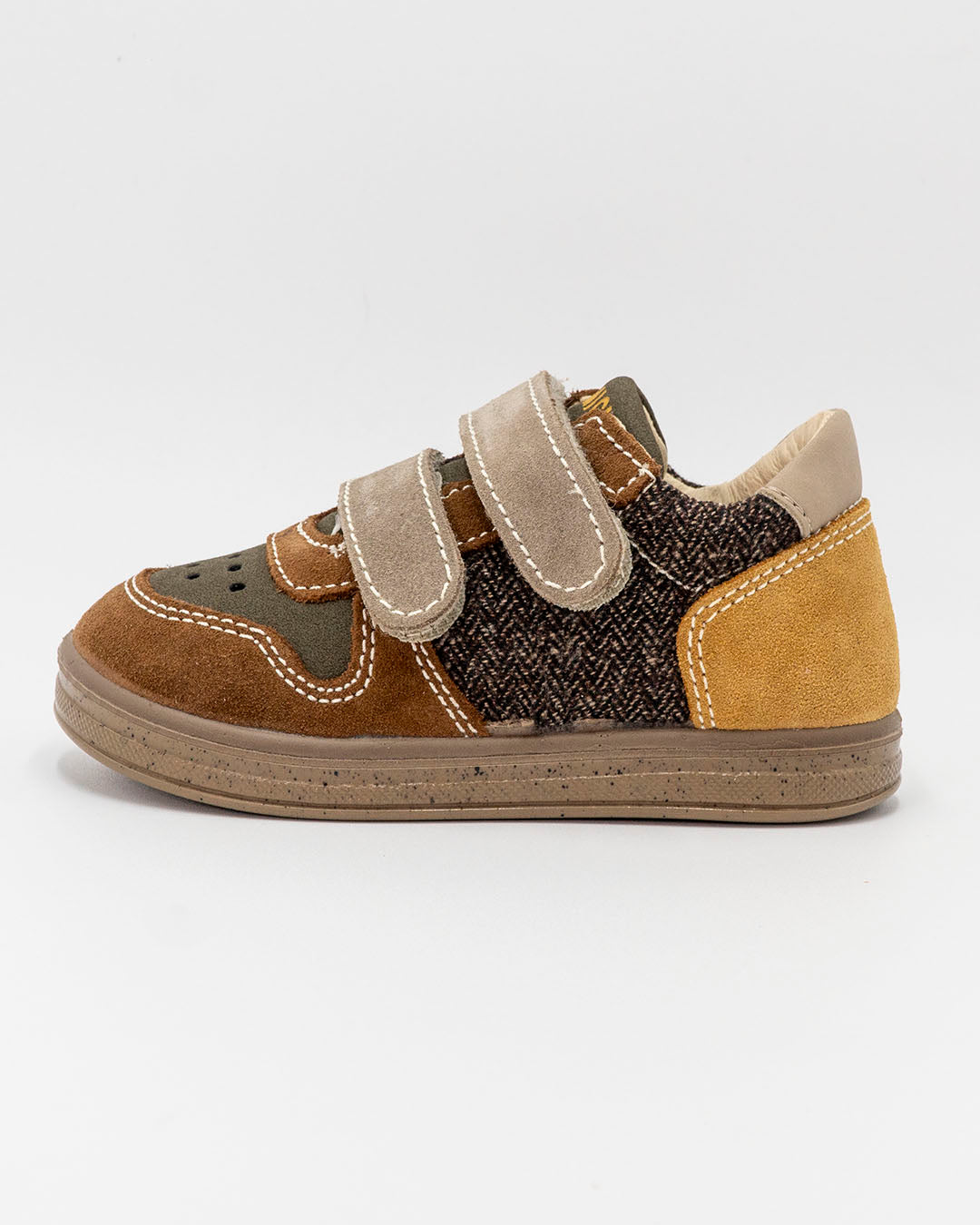 Scarpe in pelle scamosciata con strappo PRIMIGI