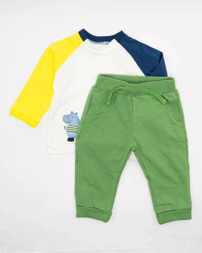 Completo con pantalone lungo