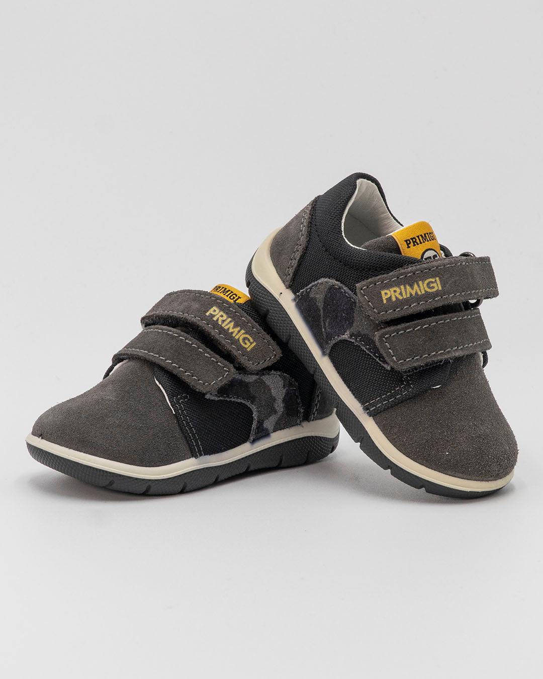 Scarpe in pelle scamosciata con strappi Bimbo