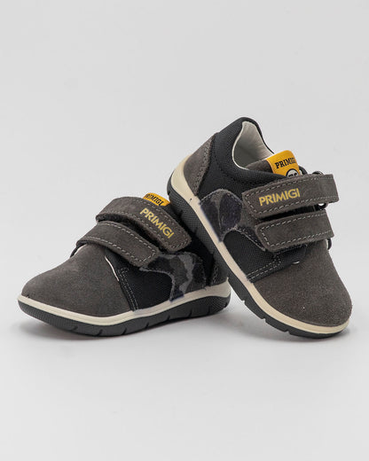 Scarpe in pelle scamosciata con strappi Bimbo