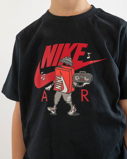 T-shirt manica corta con logo musicale NIKE