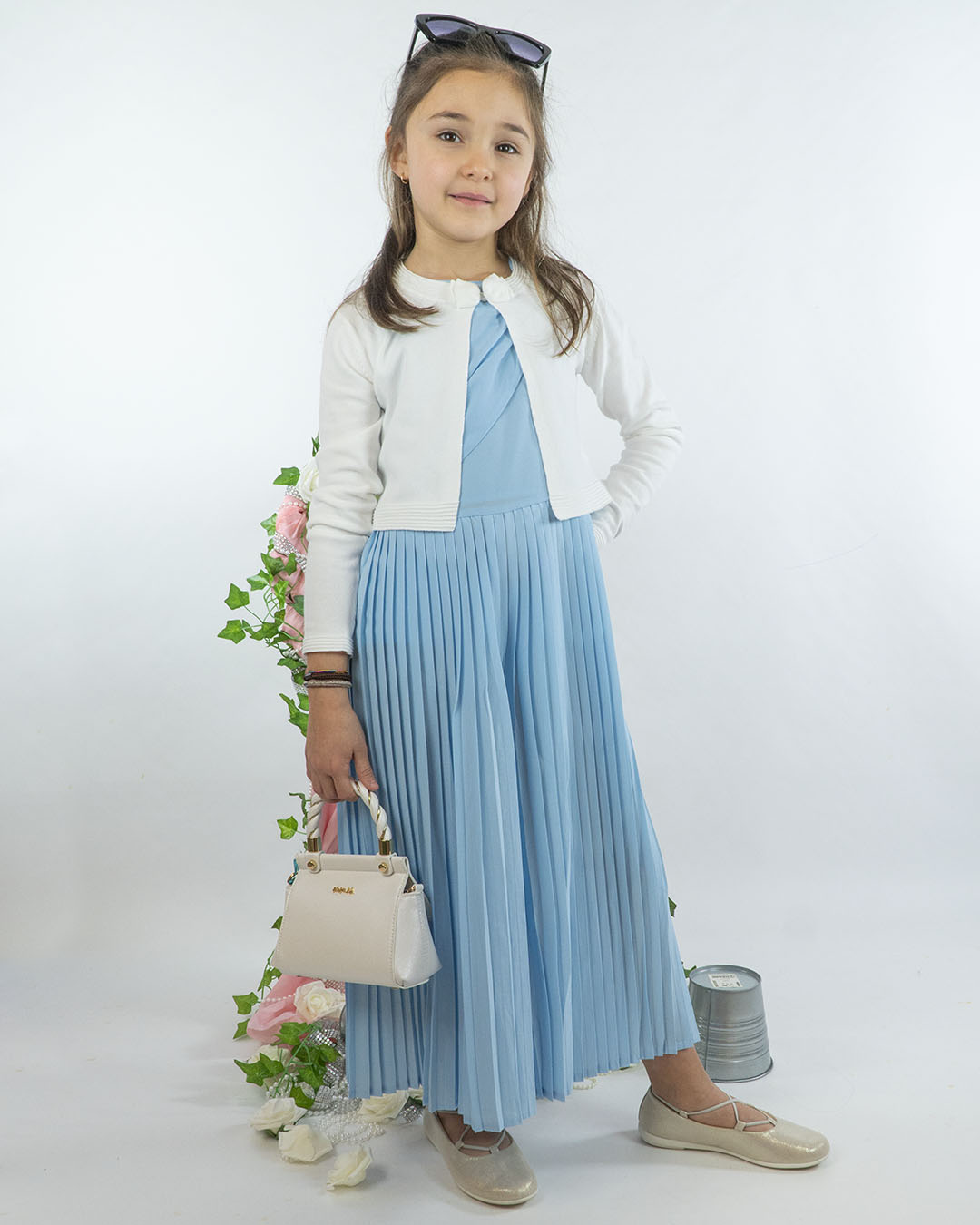 Coprispalle in tricot con chiusura a fioccoMAYORAL