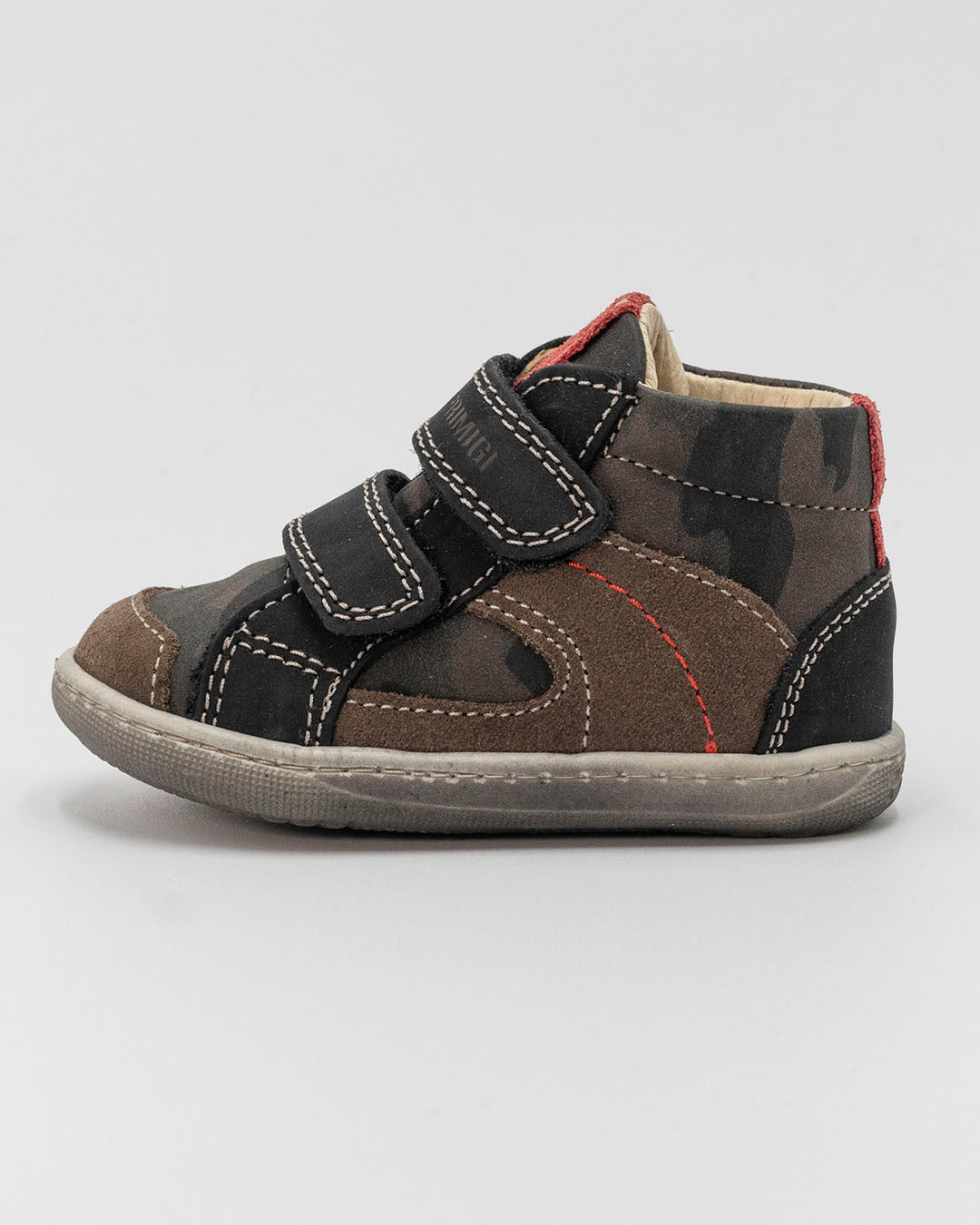 Scarpe in pelle scamosciata con strappi  PRIMIGI