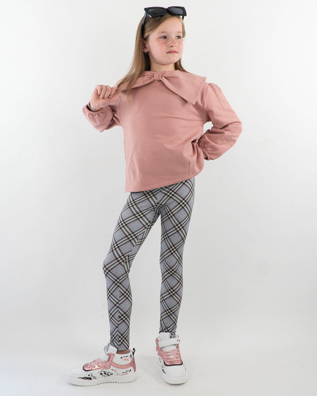 Completo felpato con legging a quadri MAYORAL
