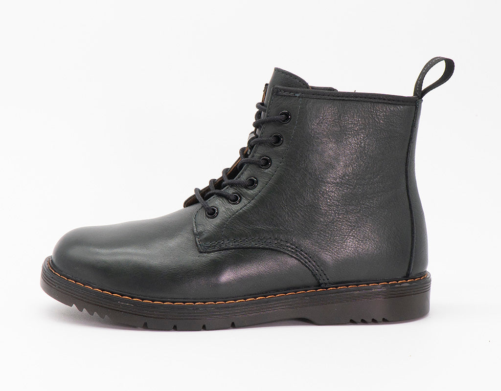 Anfibio in pelle con lacci e zip laterale GRUNLAND