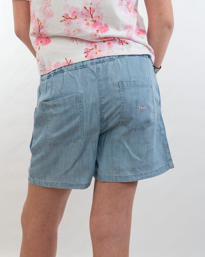 Shorts in denim con fiori ricamati