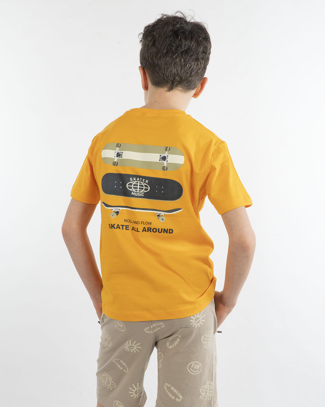 T-shirt manica corta con skateboard MAYORAL