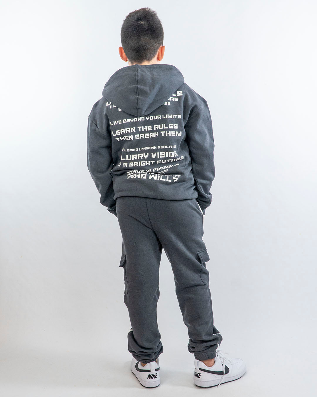 Tuta felpata bicolor con pantaloni cargo I DO