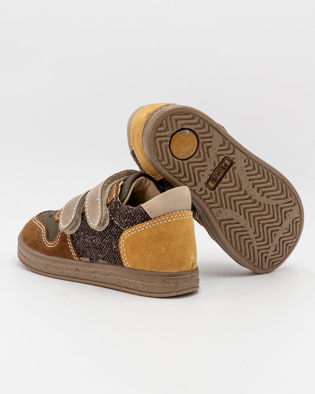 Scarpe in pelle scamosciata con strappo PRIMIGI