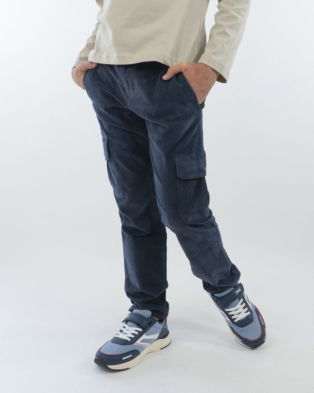 Pantaloni cargo in velluto rigato MAYORAL
