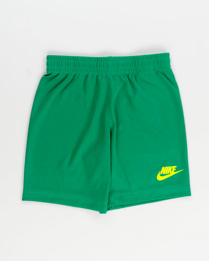 Completo 2 pz. con pantaloncino verde NIKE