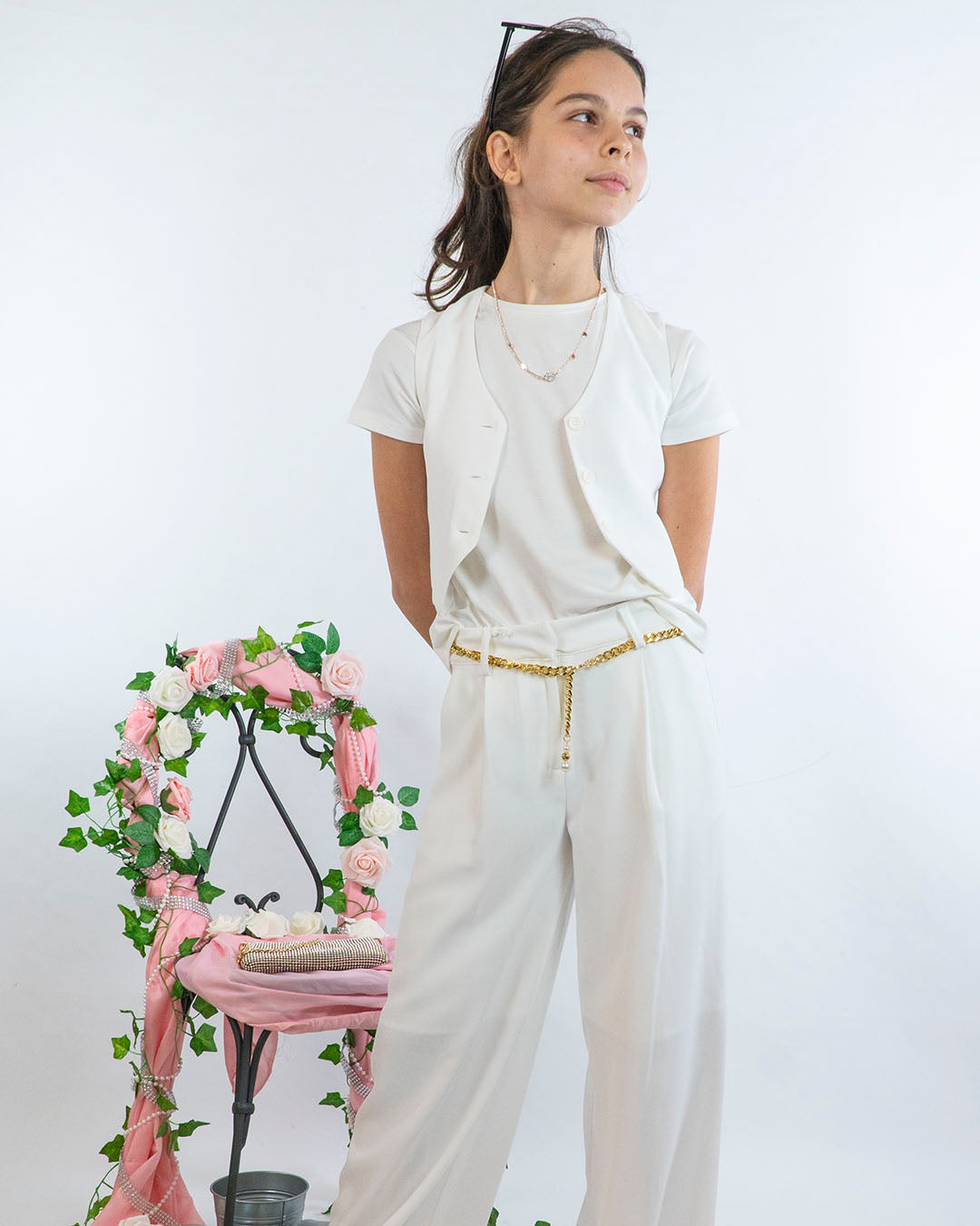 T-shirt elasticizzata basica con collana I DO