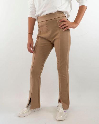 Pantalone elasticizzato a zampa MAYORAL