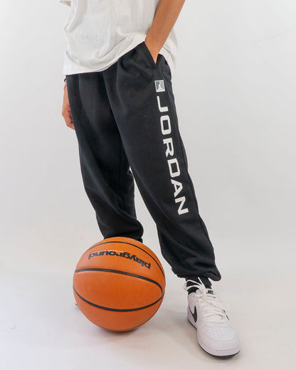 Pantaloni felpati con scritta gommata JORDAN