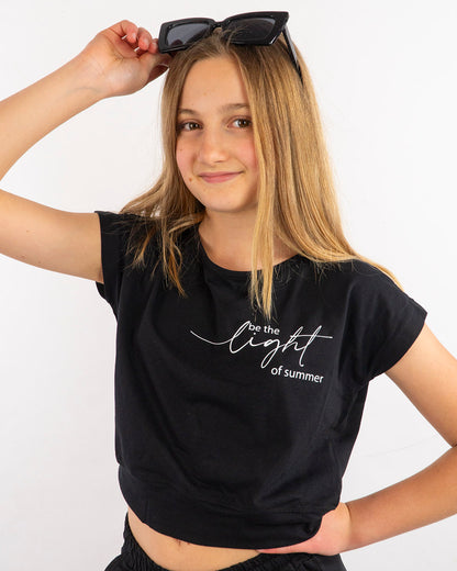 Completo con t-shirt scollata e bermuda I DO