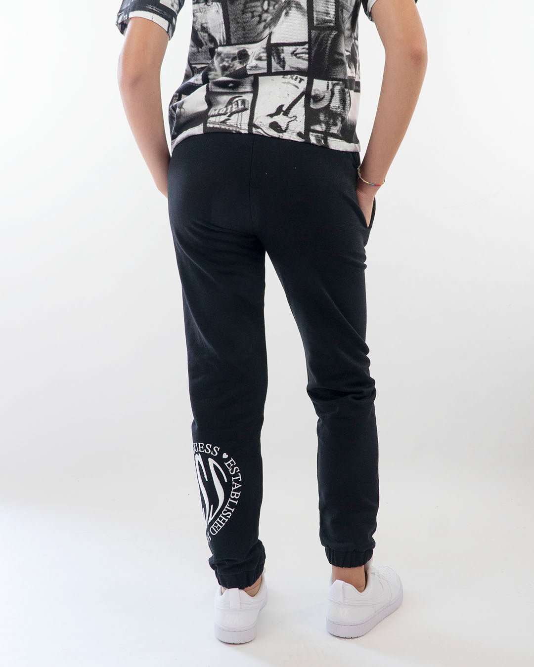 Pantaloni basici a peso medio GUESS